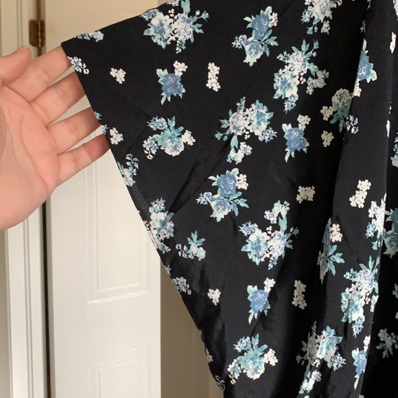 Garage Floral Kimono - Picture 4 of 7